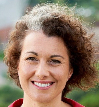 SARAH CHAMPION